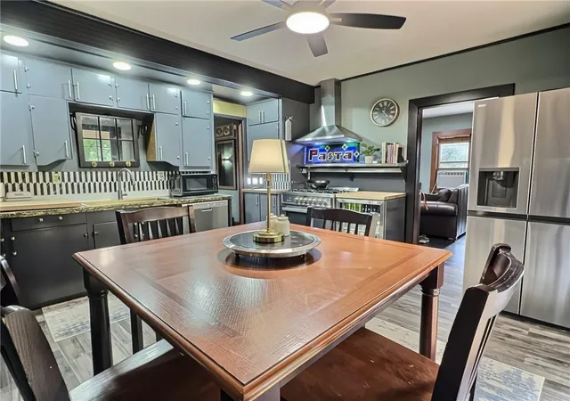 2nd image of 218 W Joe Davis St, El Dorado Springs, MO 64744 | MLS# 2634427