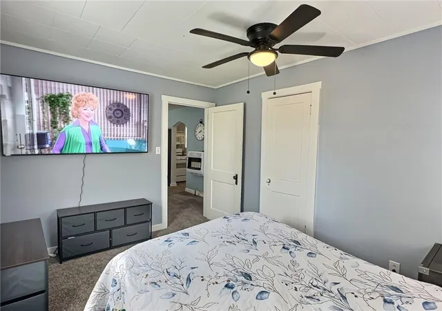 4th image of 317 W Hickory St, El Dorado Springs, MO 64744 | MLS# 2634432