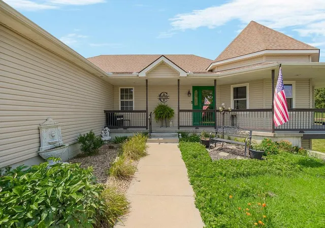 2nd image of 7368 Sw Karen Rd, Trimble, MO 64492 | MLS# 2634471