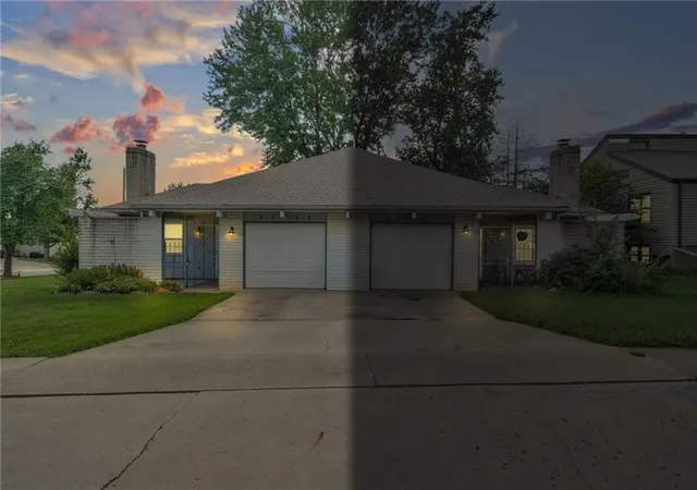 Photo 4 of Sale Pending at 3563 SW Cambridge Ave, Topeka, KS 66614 | MLS# 2634477 | Listing updated on 2026-09-06