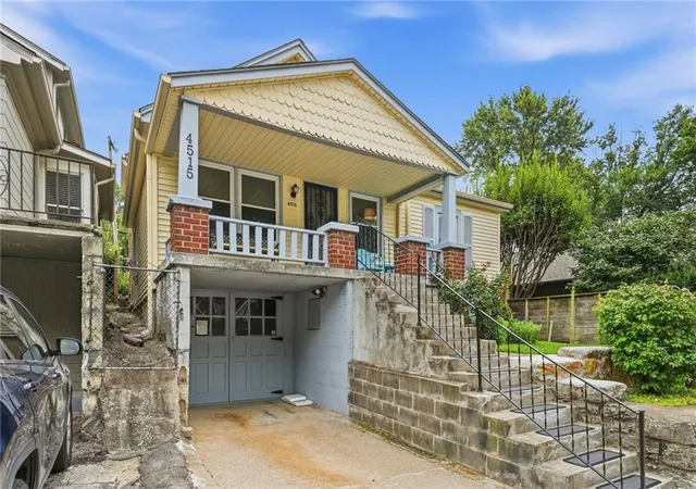 Photo 3 of Single family home for sale at 4515 Cambridge St, Kansas City, KS 66103 | MLS# 2634484 | Listing updated on 2026-09-20