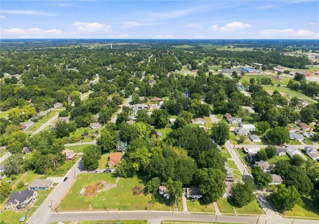 Photo 14 of Land for sale at 404 N Main St, Carrollton, MO 64633 | MLS# 2634502 | Listing updated on 2026-08-10