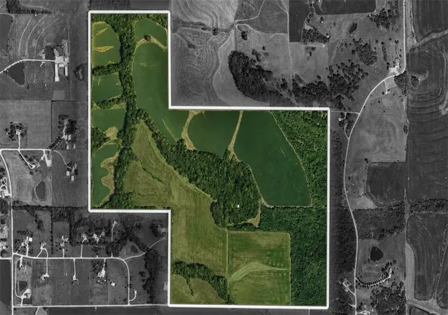 1st image of 7705 Steep Hill Dr, Odessa, MO 64076 | MLS# 2634505