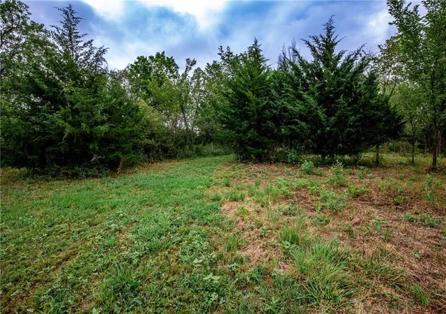 Photo 3 of Sale Pending at 781/789 Old Us 50 Hwy, Williamsburg, KS 66095 | MLS# 2634506 | Listing updated on 2026-09-07