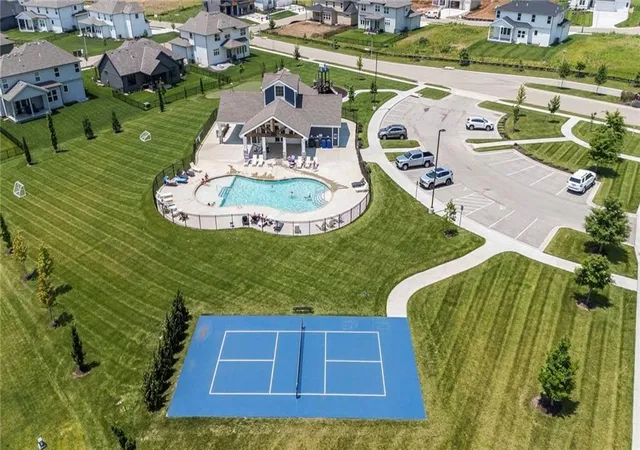 Photo 4 of Sale Pending at 16951 S Illusion St, Olathe, KS 66062 | MLS# 2634515 | Listing updated on 2026-07-31