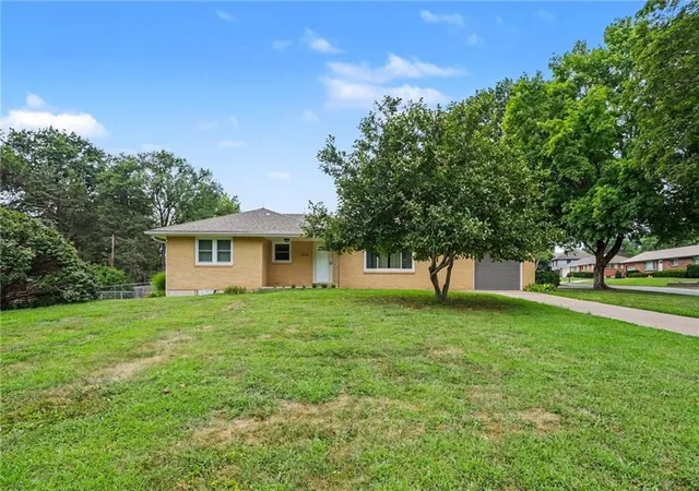 4th image of 108 Highland Dr, Smithville, MO 64089 | MLS# 2634524