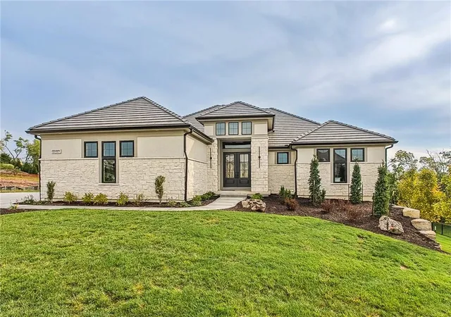 1st image of 7915 Millridge St, Shawnee, KS 66220 | MLS# 2634526