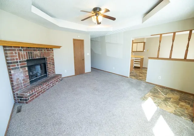 Listing Photo 4 - Condo for sale in building located at 1620 S & 1622 Swope Dr, Independence, MO 64057