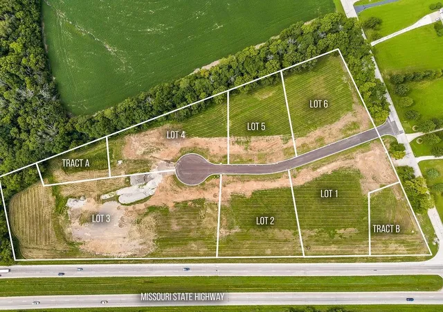 1st image of 815 Kidwell Ct, Lone Jack, MO 64070 | MLS# 2634546