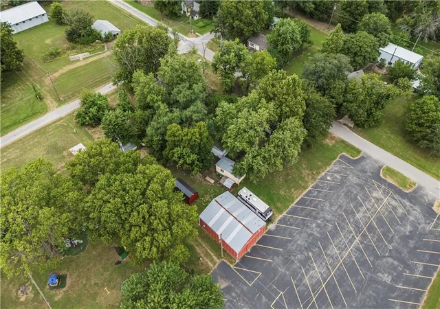 35th image of 205 W Olive St, Tyro, KS 67364 | MLS# 2634547