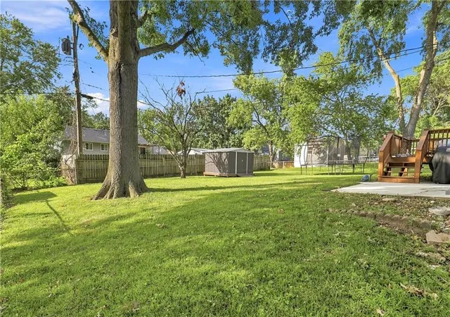 27th image of 1044 Highland Dr, Liberty, MO 64068 | MLS# 2634550