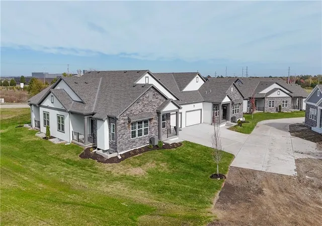56th image of 155 S Diane Dr, Olathe, KS 66061 | MLS# 2634554