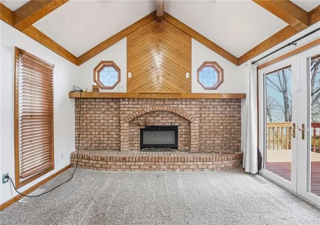 Photo 5 of Sale Pending at 518 NW 65th Terrace, Kansas City, MO 64118 | MLS# 2634565 | Listing updated on 2026-08-14