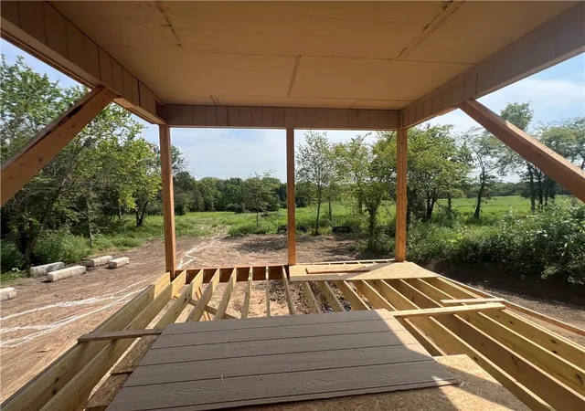 image of 21401 Twin Oaks Pkwy, Peculiar, MO 64078 | MLS# 2634568