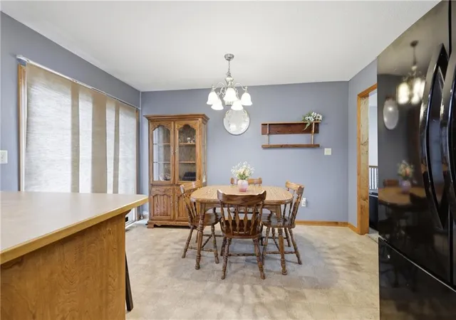 5th image of 309 E Phillips St, Odessa, MO 64076 | MLS# 2634577