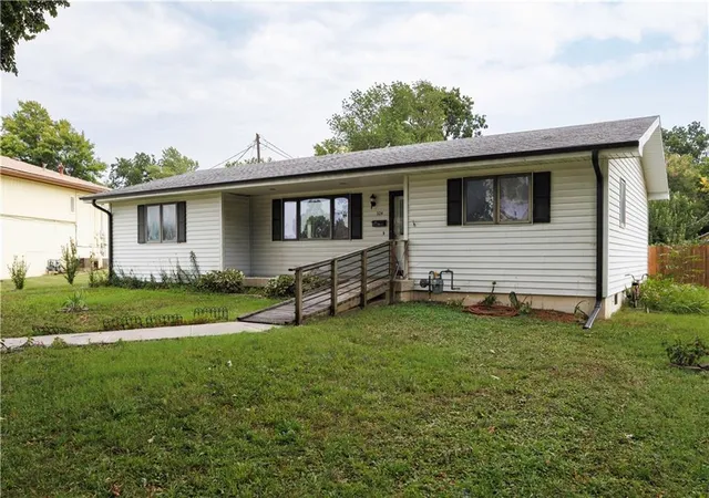 Photo 2 of Sale Pending at 324 N 8th Street, Fredonia, KS 66736 | MLS# 2634592 | Listing updated on 2026-09-08