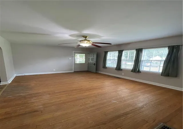 2nd image of 3102 Faye Ave, Parsons, KS 67357 | MLS# 2634594