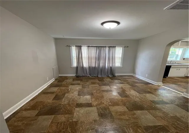 5th image of 3102 Faye Ave, Parsons, KS 67357 | MLS# 2634594