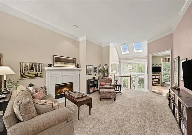 Photo 4 of Sale Pending at 12620 Cedar St, Leawood, KS 66209 | MLS# 2634598 | Listing updated on 2026-08-16