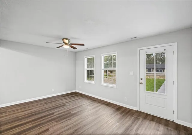 Photo 3 of Single family home for sale at 9122 Askew Ave, Kansas City, MO 64132 | MLS# 2634601 | Listing updated on 2026-10-05