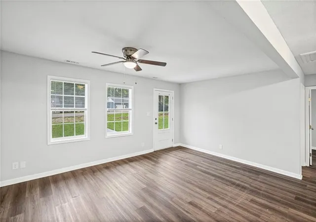 Photo 4 of Single family home for sale at 9122 Askew Ave, Kansas City, MO 64132 | MLS# 2634601 | Listing updated on 2026-10-05