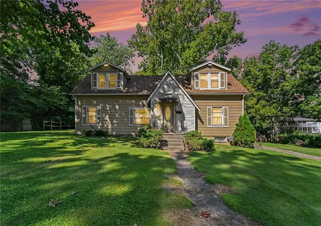 Photo 2 of Single family home for sale at 2200 N 37th Street, Kansas City, KS 66104 | MLS# 2634604 | Listing updated on 2026-09-05