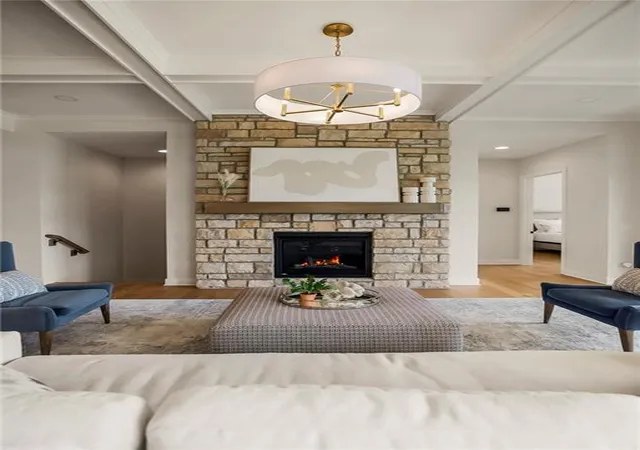 Photo 4 of House for sale at 16968 S Cheshire St, Olathe, KS 66062 | MLS# 2634613 | Listing updated on 2026-10-04