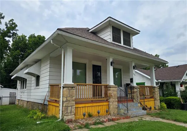 Photo 1 of Single family home for sale at 1432 S 38th Street, Kansas City, KS 66106 | MLS# 2634631 | Listing updated on 2026-10-21