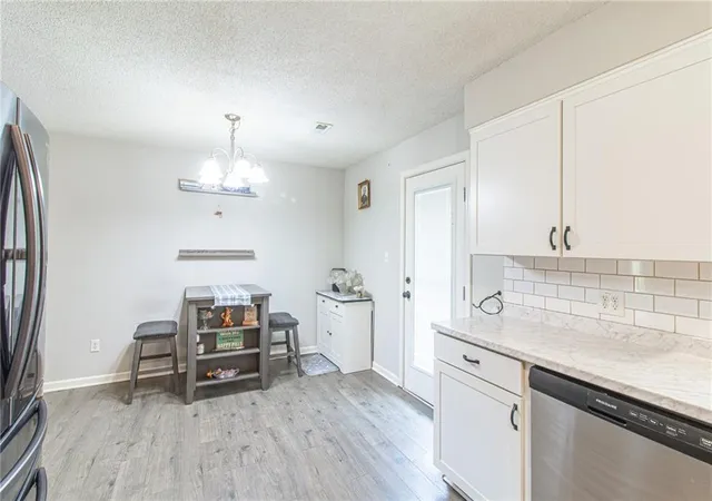 4th image of 310 Renee Ln, Garden City, MO 64747 | MLS# 2634652