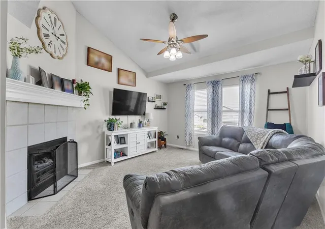 Photo 4 of Single family home for sale at 2210 Meadow Trl, Saint Joseph, MO 64503 | MLS# 2634653 | Listing updated on 2026-08-23
