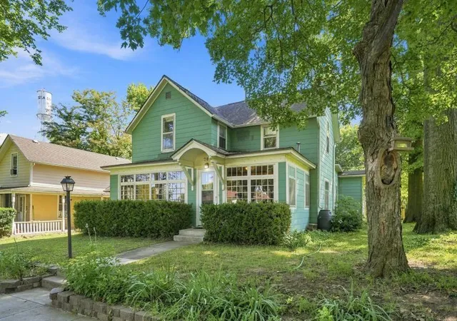 1st image of 707 Liberty St, Oskaloosa, KS 66066 | MLS# 2634663