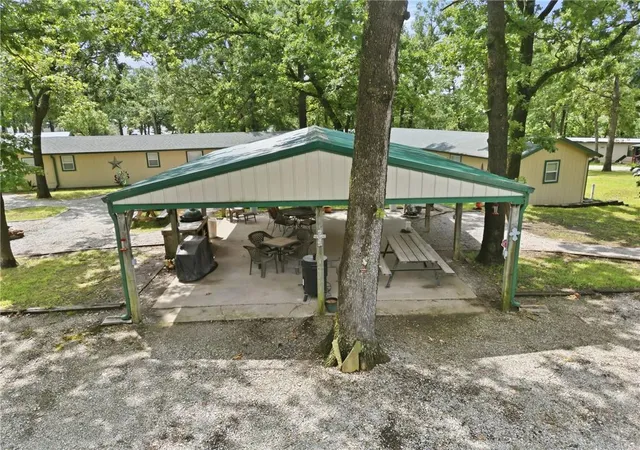 2nd image of 11182 Foothills Ln, Warsaw, MO 65355 | MLS# 2634666