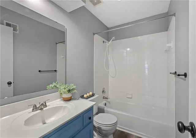 36th image of 1361 S Hunter Dr, Olathe, KS 66062 | MLS# 2634668