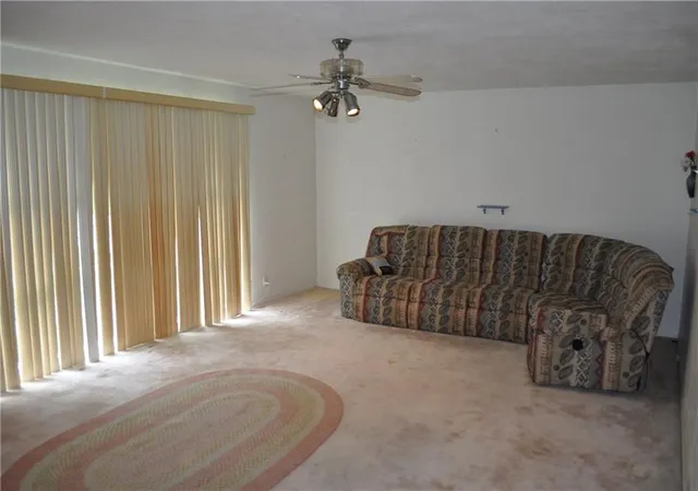 2nd image of 7515 Nw Lake Rd, Kansas City, MO 64151 | MLS# 2634677