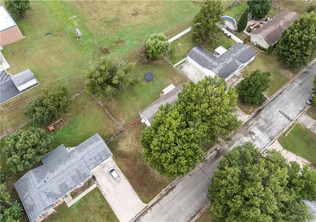 27th image of 13 Century Pkwy, Neodesha, KS 66757 | MLS# 2634682