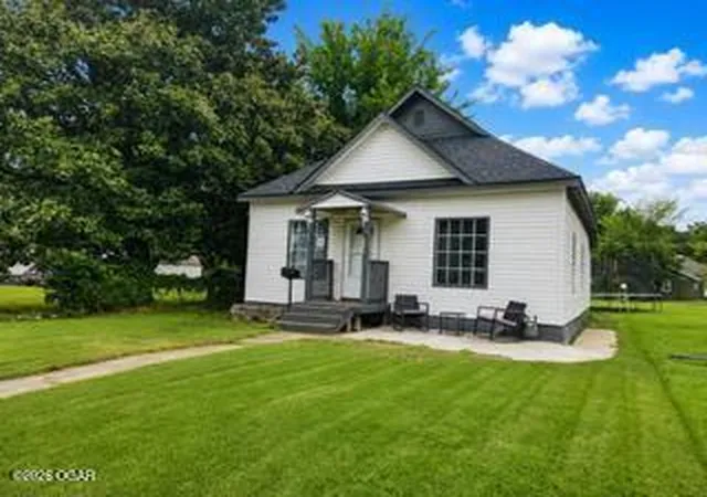 1st image of 210 E 23Rd St, Pittsburg, KS 66762 | MLS# 2634698
