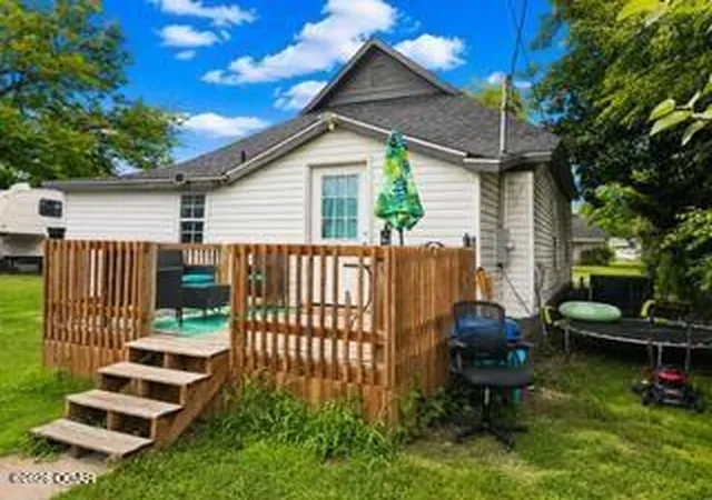 2nd image of 210 E 23rd St, Pittsburg, KS 66762 | MLS# 2634698