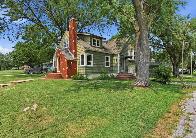 3rd image of 500 W Mill St, Butler, MO 64730 | MLS# 2634706