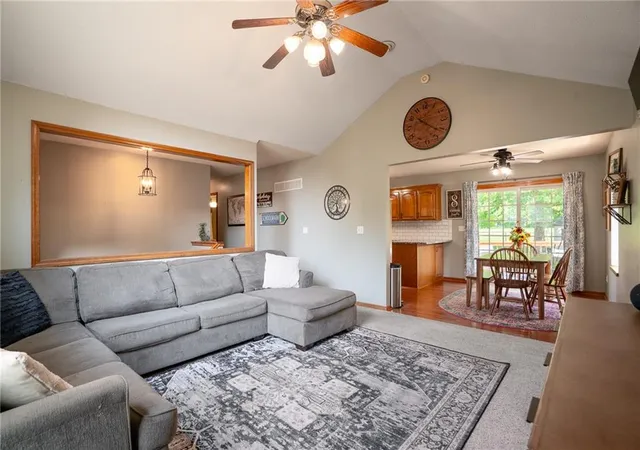 3rd image of 511 Quail Creek Dr, Odessa, MO 64076 | MLS# 2634712