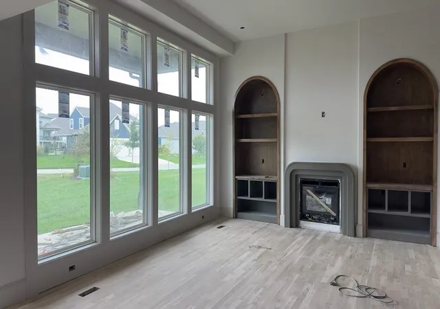Photo 4 of Single family home for sale at 17404 Parkhill St, Overland Park, KS 66221 | MLS# 2634719 | Listing updated on 2026-10-08