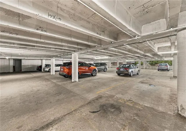 64th image of 700 E 8th St #5B, Kansas City, MO 64106 | MLS# 2634723