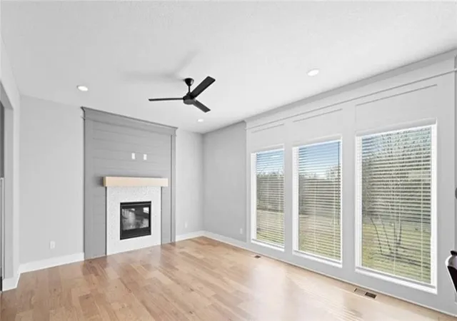 Photo 5 of Single family home for sale at 2122 Crooked Crk Dr, Kearney, MO 64060 | MLS# 2634730 | Listing updated on 2026-09-03