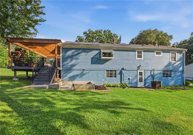 4th image of 11615 E 38 St S, Independence, MO 64052 | MLS# 2634732