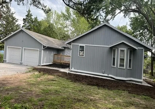 Photo 1 of Single family home for sale at 29203 Se County Rd Aa Hwy, Blue Springs, MO 64014 | MLS# 2634734 | Listing updated on 2026-08-30
