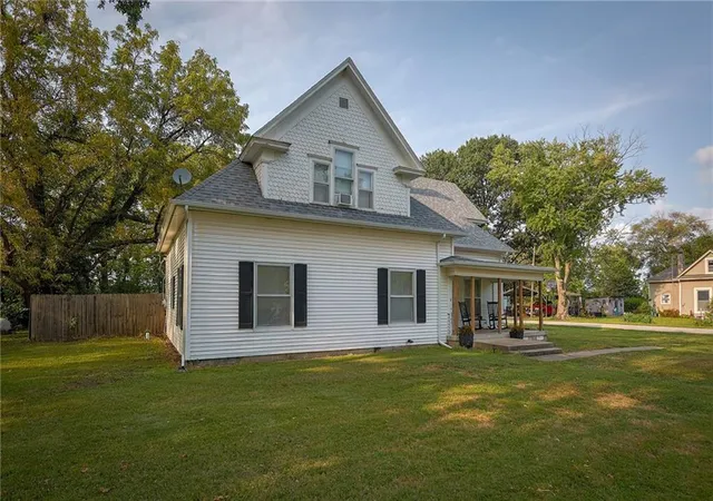 3rd image of 100 W Hortense St, Orrick, MO 64077 | MLS# 2634740