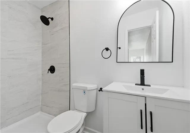 Photo 3 of Sale Pending at 17322 E Susquehanna Dr, Independence, MO 64056 | MLS# 2634744 | Listing updated on 2026-09-04