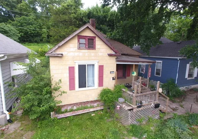 1st image of 5717 King Hill Ave, Saint Joseph, MO 64504 | MLS# 2634753