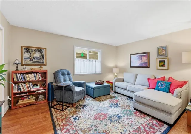 4th image of 9573 Outlook Dr, Overland Park, KS 66207 | MLS# 2634757