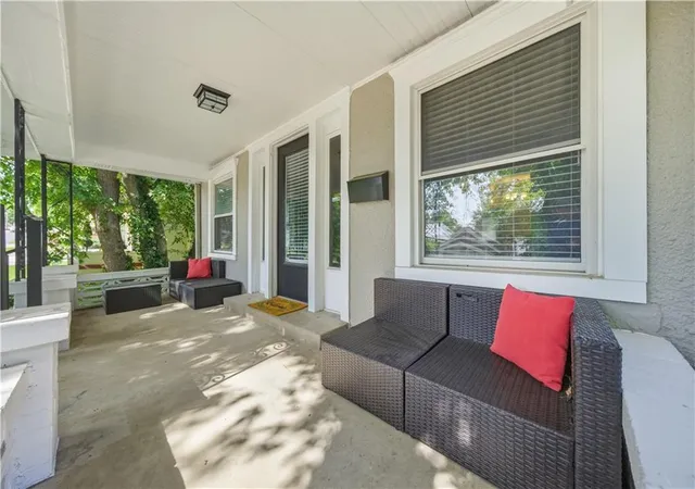 Photo 3 of Single family home for sale at 4605 State Line Rd, Kansas City, MO 64112 | MLS# 2634765 | Listing updated on 2026-08-15