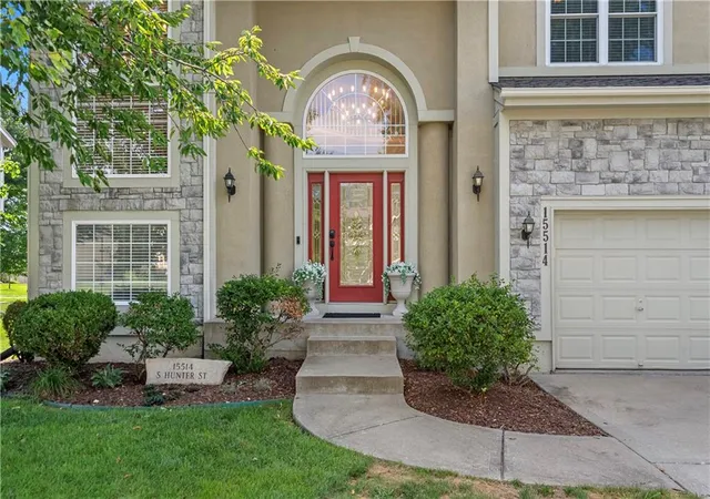 4th image of 15514 S Hunter St, Olathe, KS 66062 | MLS# 2634770